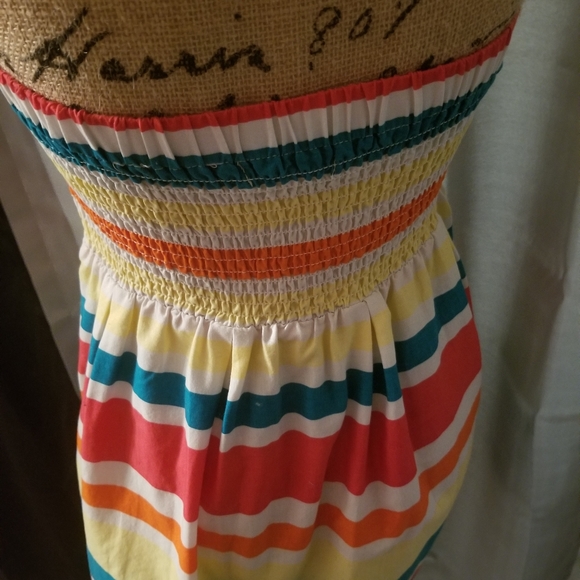 Sundress - Picture 2 of 4